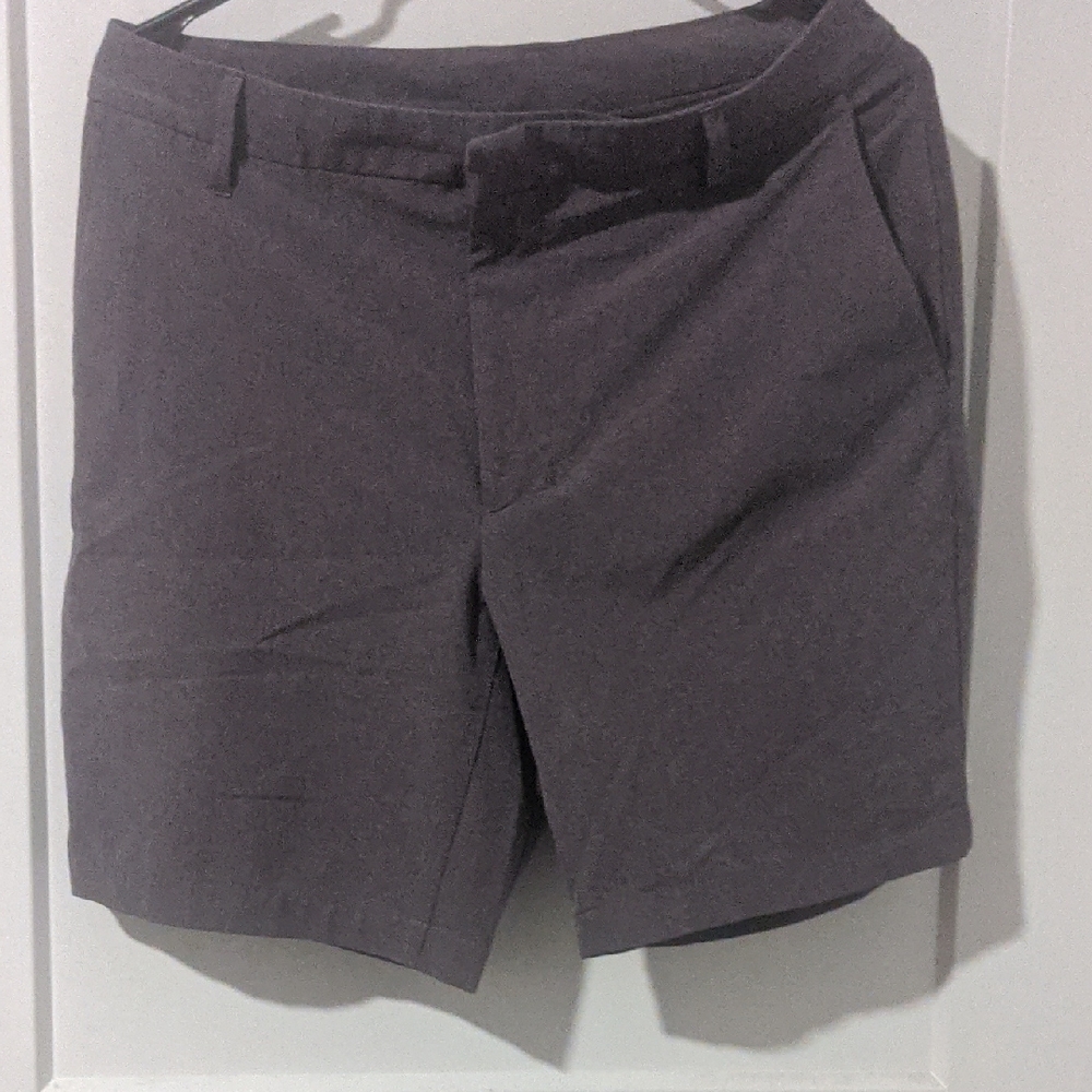 Men's Gray Shorts